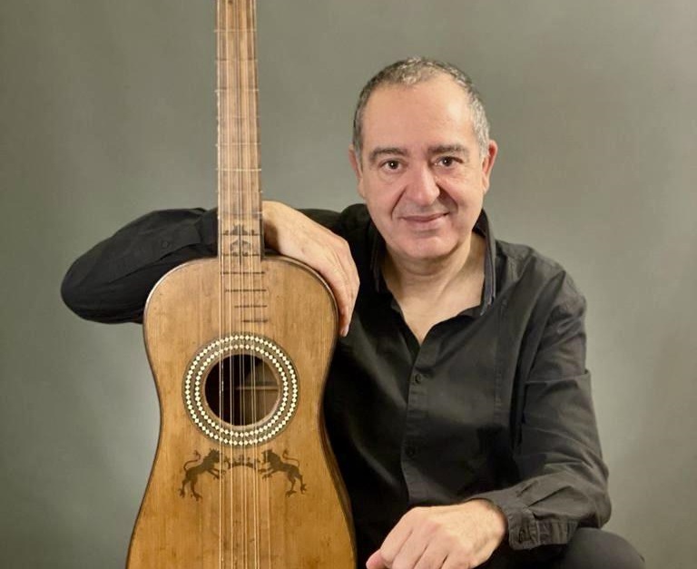 Xavier D&iacute;az-Latorre