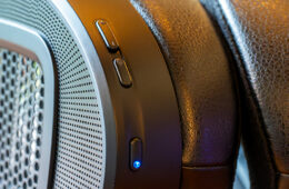 HIFIMAN Arya Wi-Fi Streaming Media Planar Magnetic Headphone Review